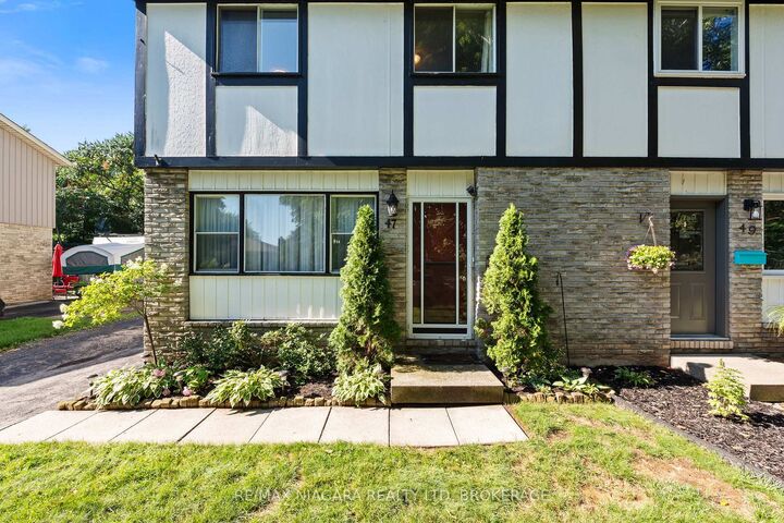Property Photo: 47 Birchpark Drive ON L3M 4M9