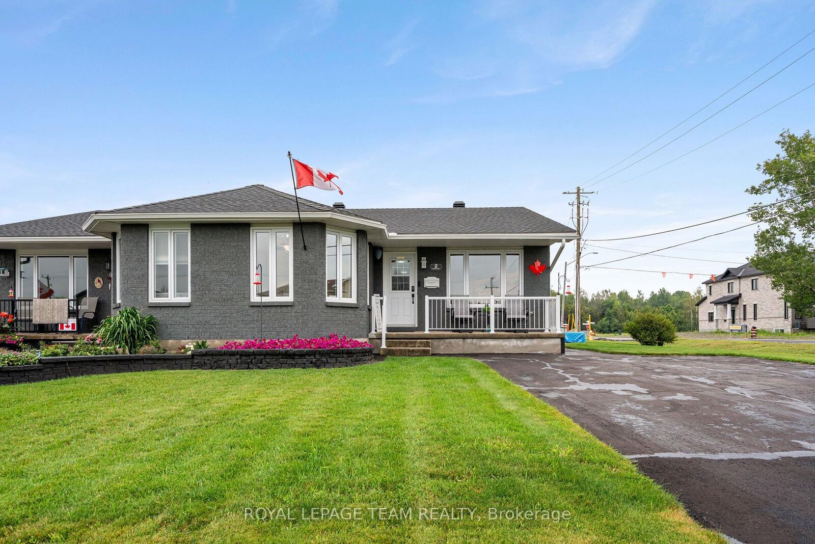 Property Photo:  2 Billings Avenue W  ON K0E 1K0 