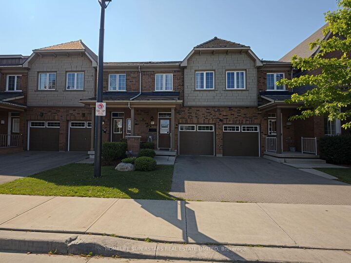 61 Utopia Way — photo 1