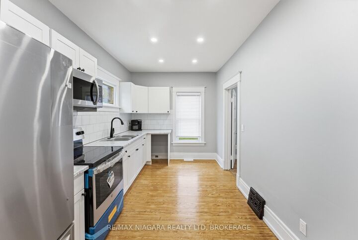 Property Photo: 4733 Jepson Street ON L2E 1J7