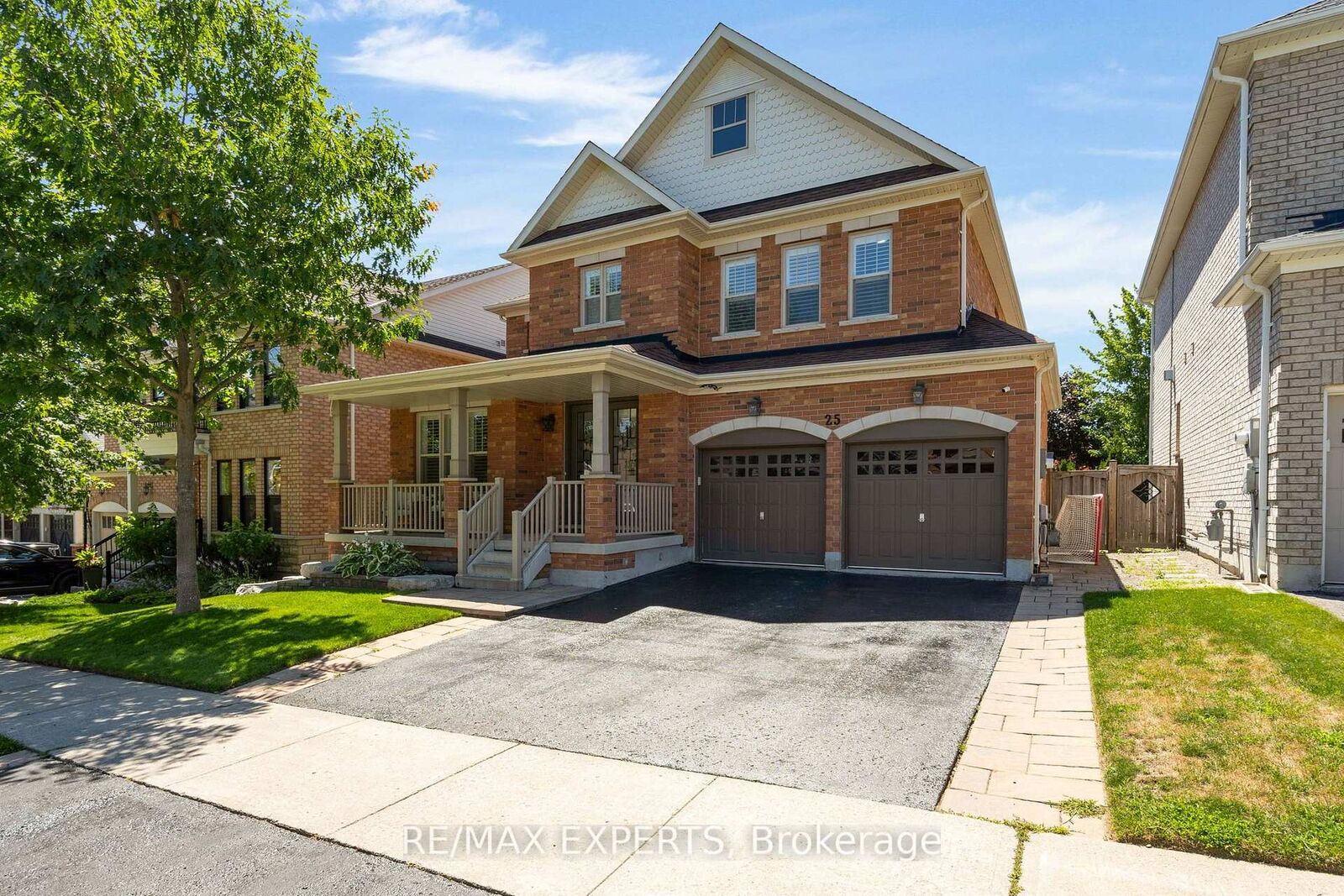 Property Photo: 25 McCandless Court ON L7C 3R6