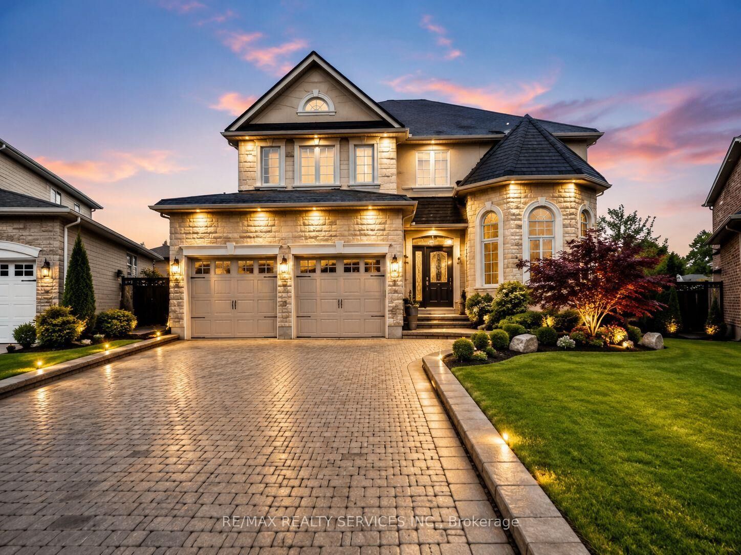 Property Photo:  635 Kozel Court  ON L4Z 4E4 