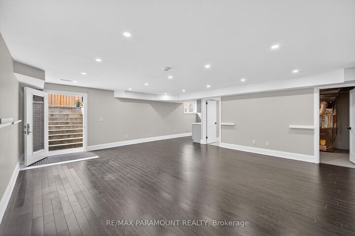 Property Photo: 38 York Road ON M9R 3E4