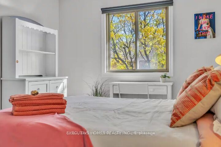 Property Photo: 1245 Stephenson Drive 17 ON L7S 2L9