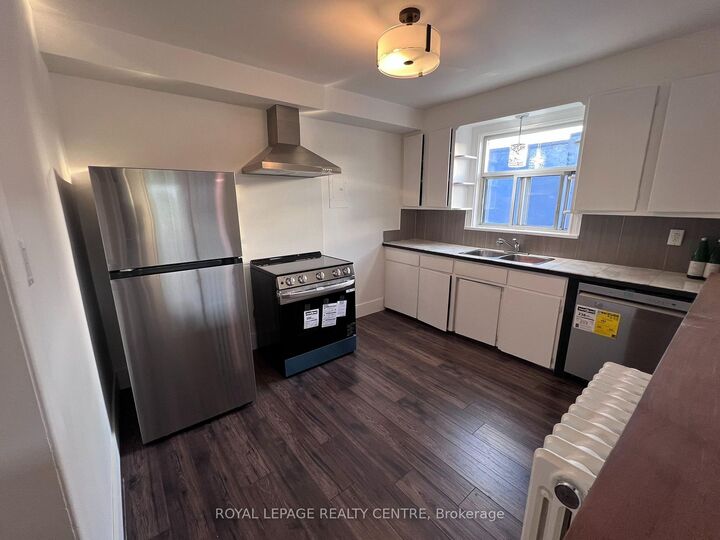 Property Photo:  3351 Lakeshore Boulevard 1  ON M8N 1N1 