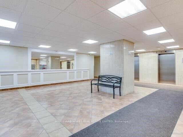 Property Photo:  25 Sunrise Avenue 1501  ON M4A 2S2 