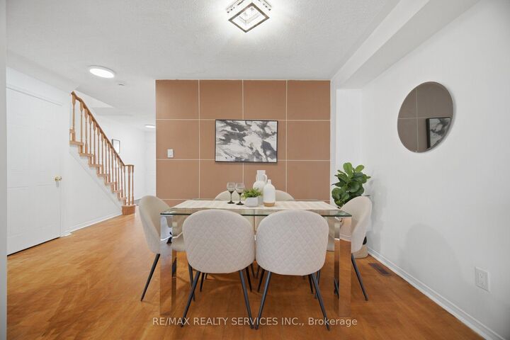 Property Photo:  1484 Torrington Drive 75  ON L5V 1Y2 