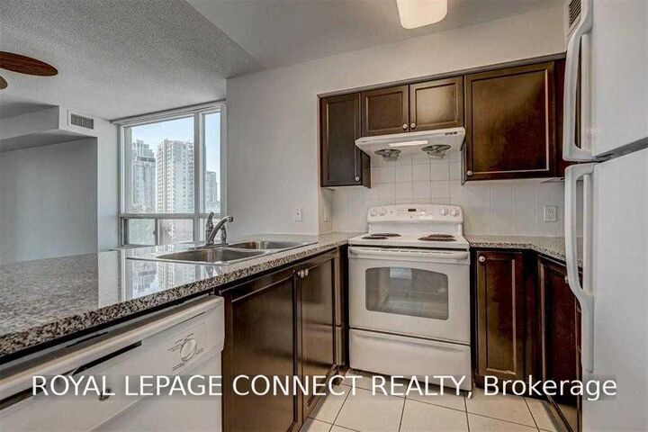 Property Photo: 68 Grangeway Avenue 1103 ON M1H 0A1