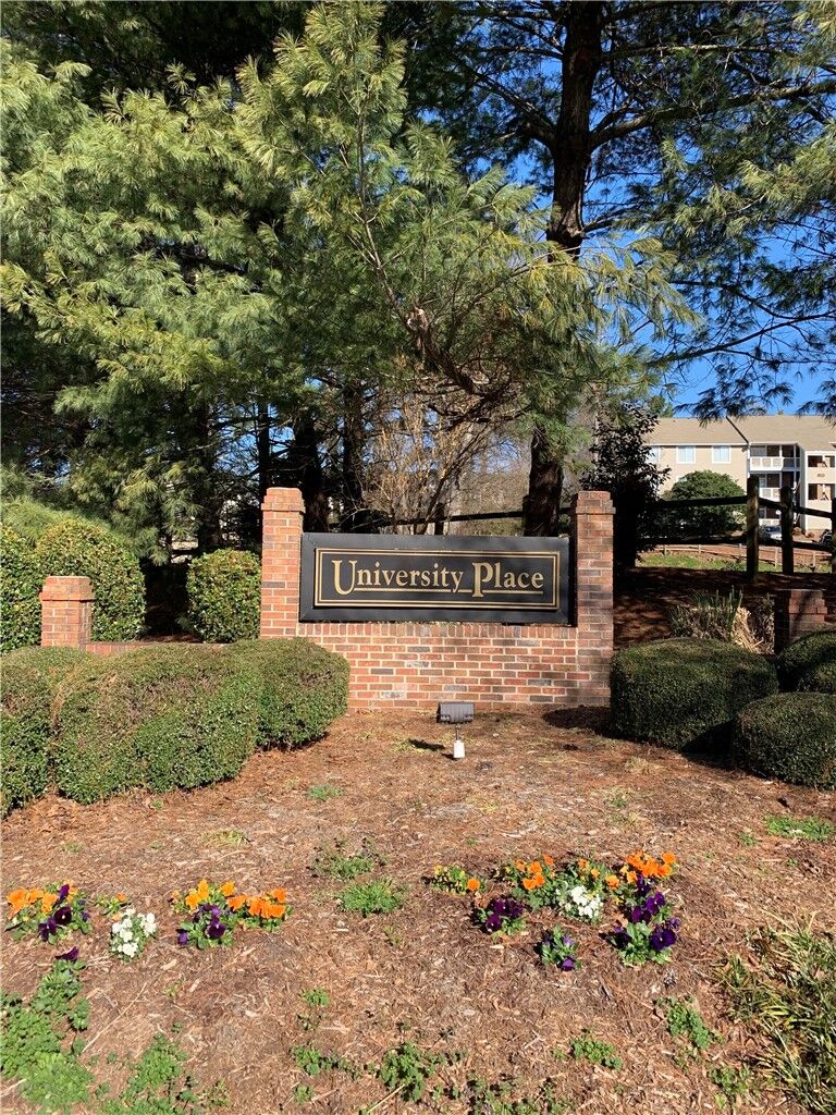 Property Photo: 220 Elm Street Unit 224 SC 29631