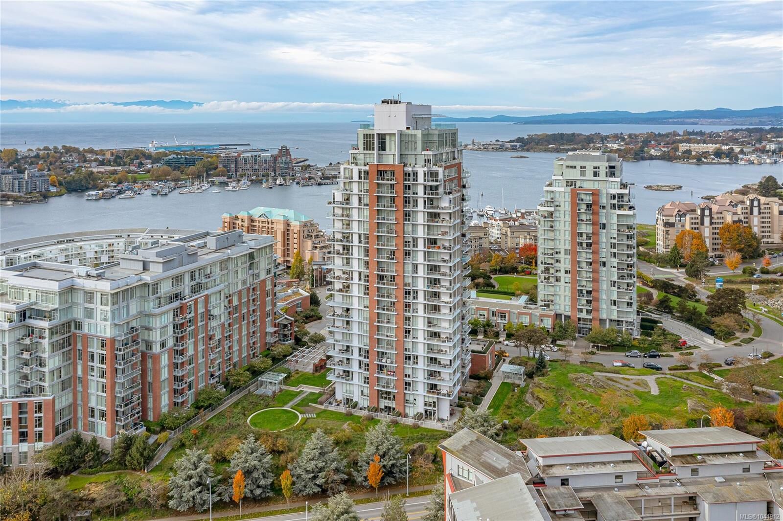 Property Photo: 83 Saghalie Rd #708 BC V9A 0E7