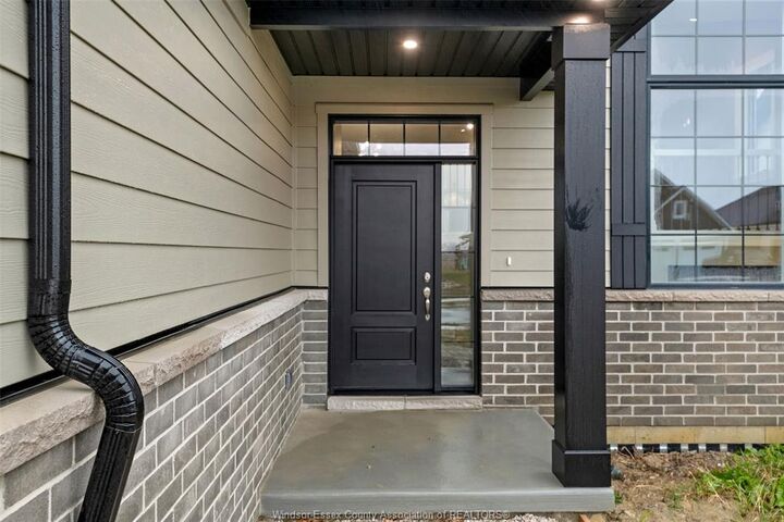 Property Photo:  52 Belleview Drive  ON N0R 1B0 