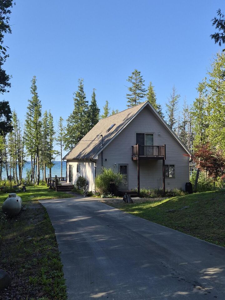 Property Photo:  10306 Raven Drive  MI 49759 