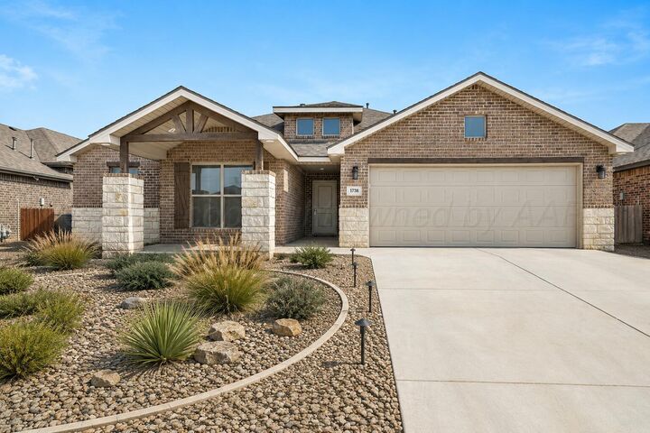 Property Photo: 1738 Apricot Avenue TX 79118