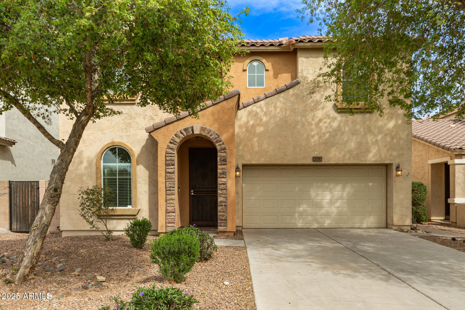 Property Photo:  17507 N Costa Brava Avenue  AZ 85139 