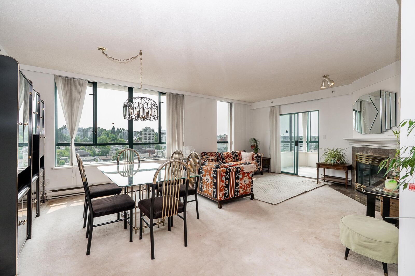 Property Photo: 1355 W Broadway 804 BC V6H 1G8