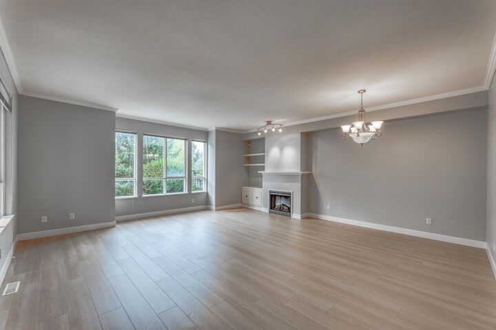 Property Photo: 9133 Sill Avenue 17 BC V6Y 4H6