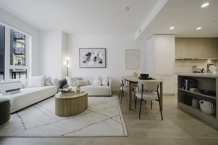 595 Kemsley Avenue 307 — photo 1
