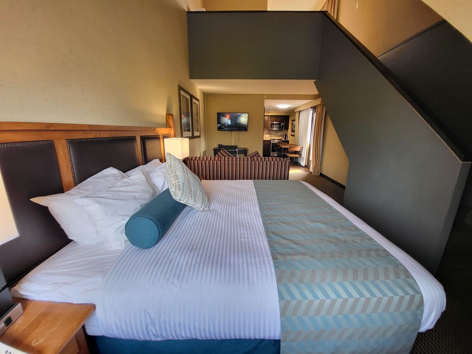 Property Photo: 4220 Gateway Drive 220 BC V8E 0Z7