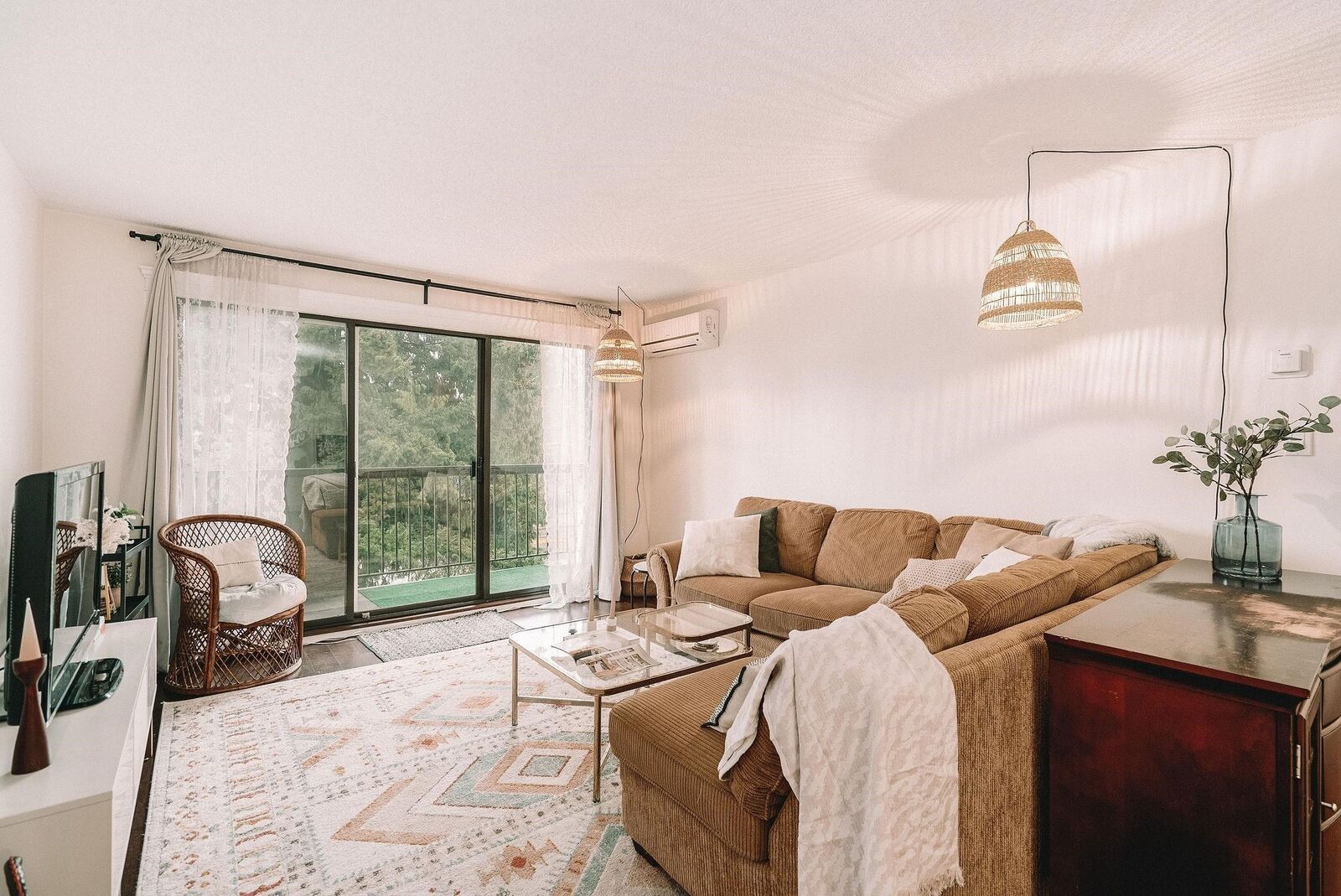 Property Photo:  620 Eighth Avenue 302  BC V3M 5V7 