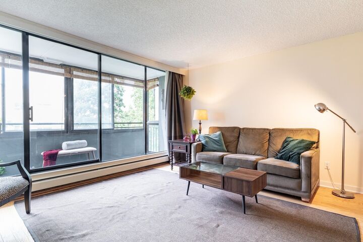Property Photo: 1816 Haro Street 405 BC V6G 2Y7