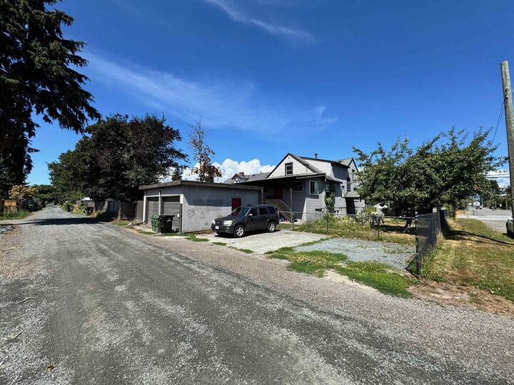 Property Photo: 46198 First Avenue BC V2P 1W3