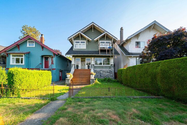 Property Photo: 3144 W 7th Avenue BC V6K 2A1