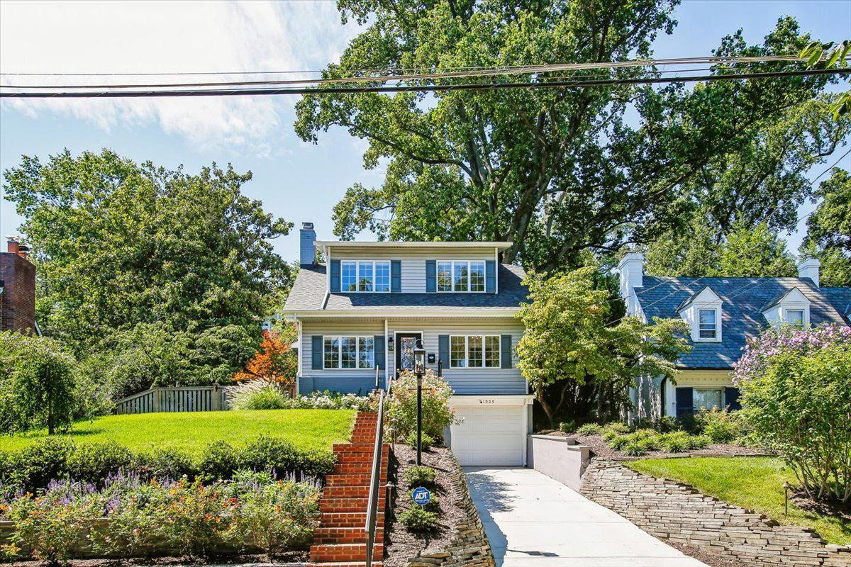 Property Photo:  1909 Belfield Road  VA 22307 