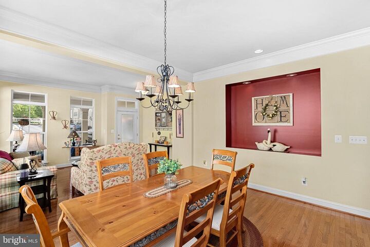 Property Photo: 42755 Chatelain Circle VA 20148