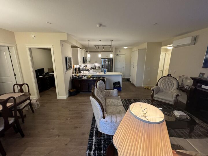 Property Photo:  3535 146A Street 409  BC V4P 0H2 