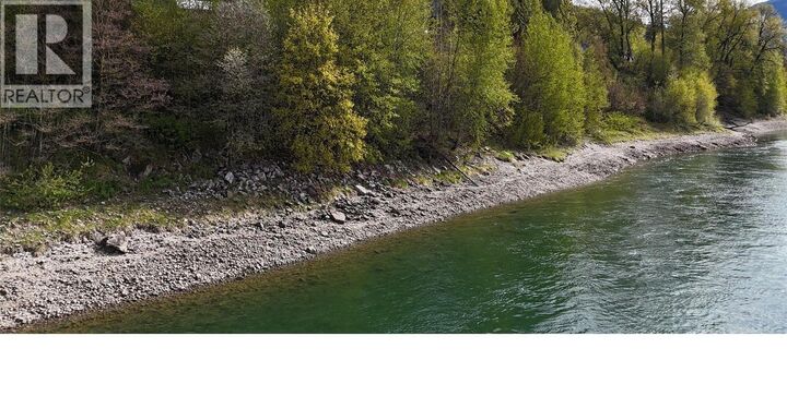 Property Photo: 504 Needham Drive BC V0E 2S0