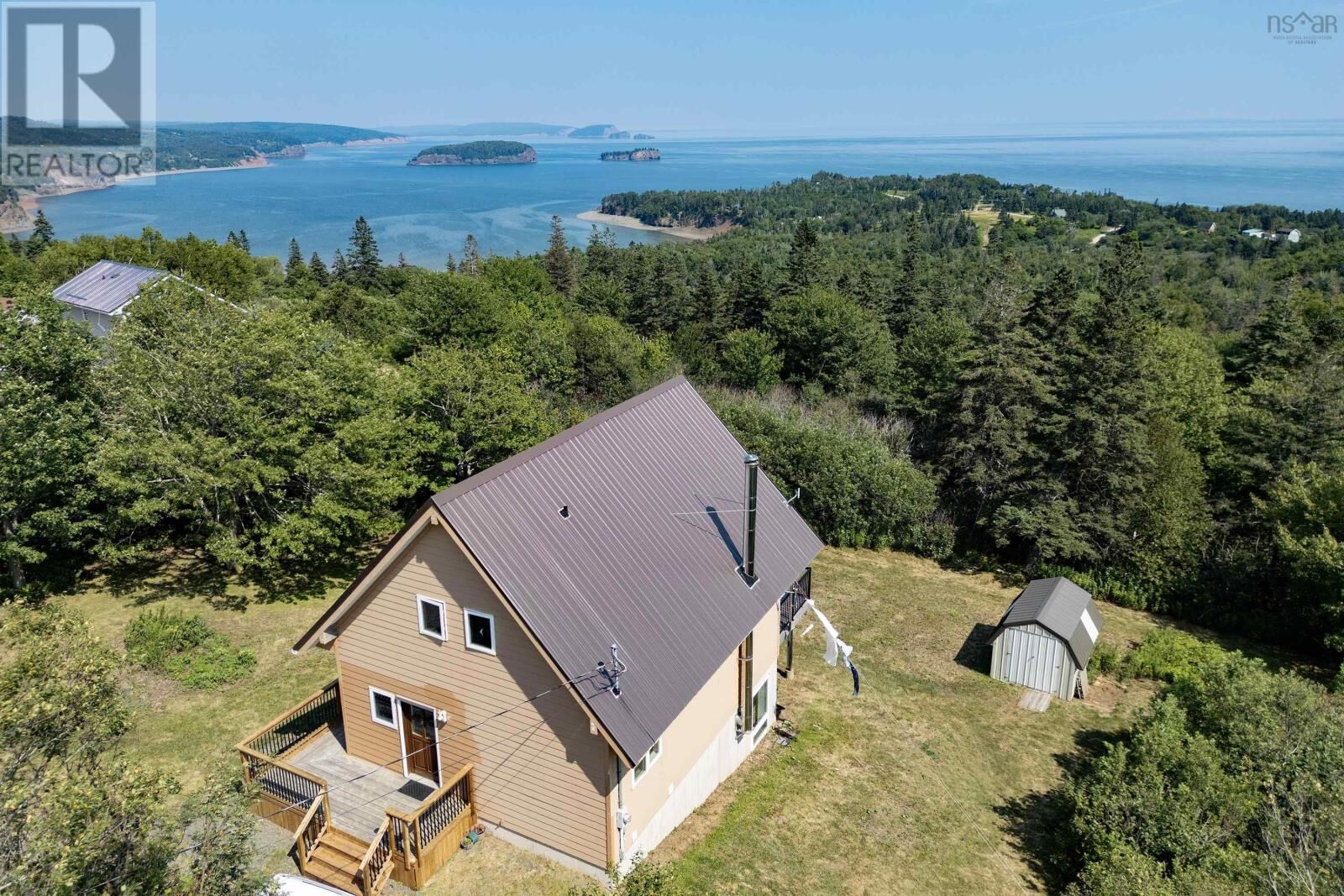 Property Photo: 34 Ridgeview Lane NS B0M 1S0