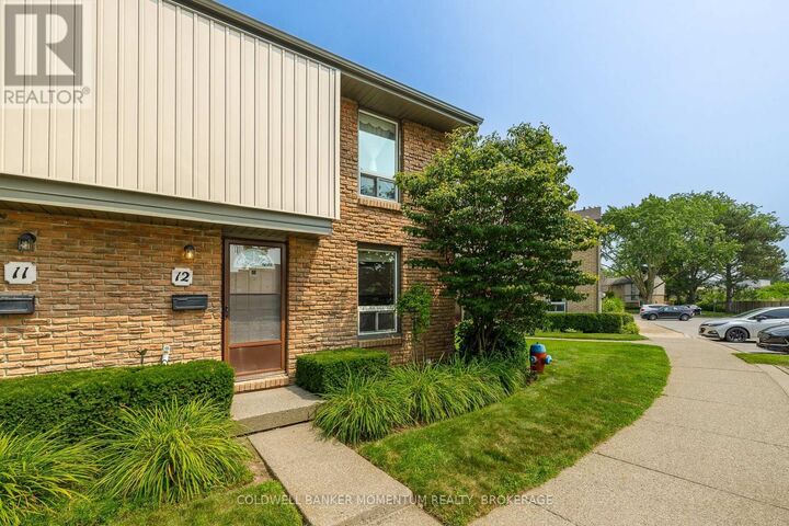 Property Photo: 302 Vine Street 12 ON L2M 7M6