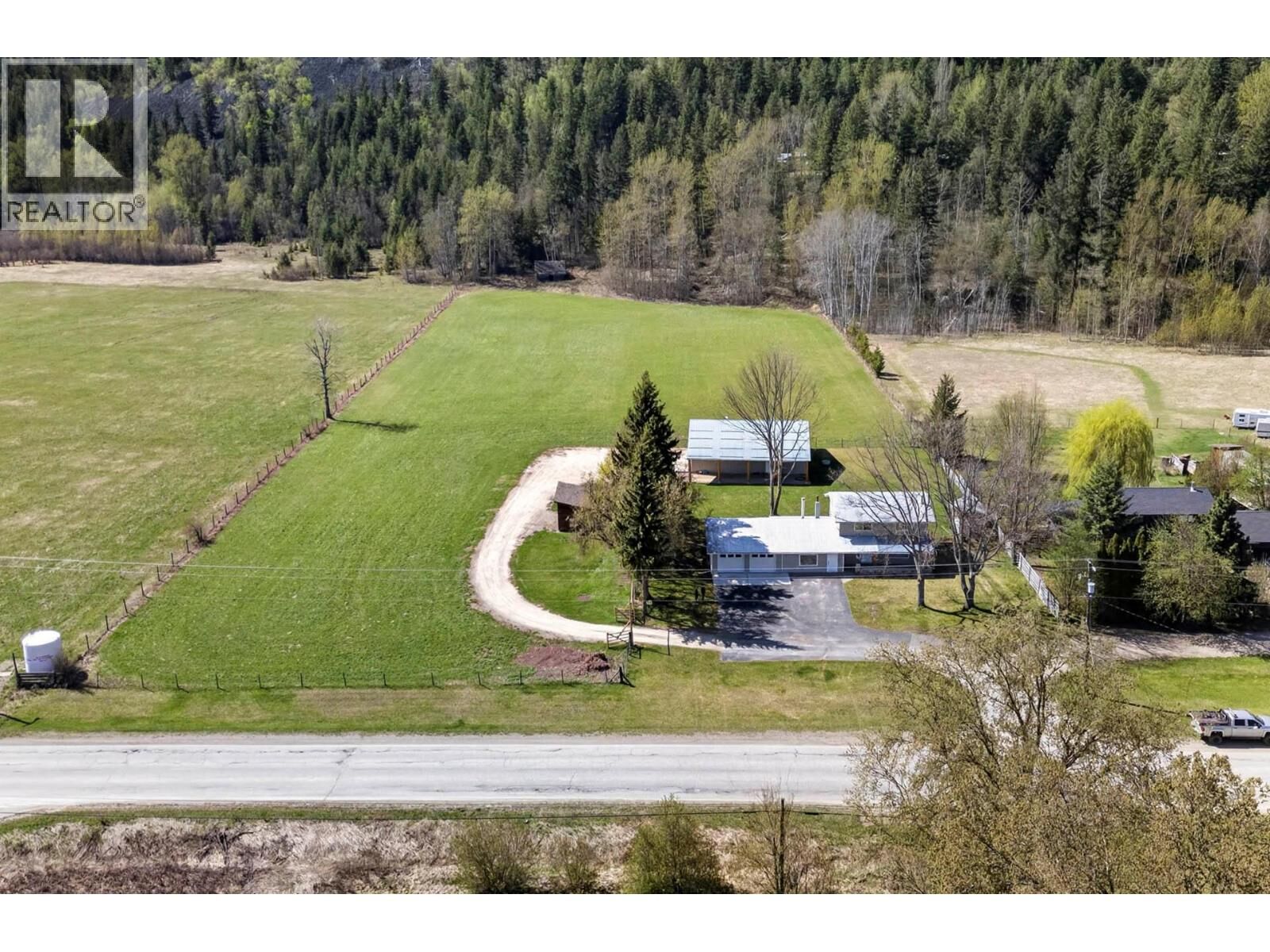 Property Photo:  985 Old N Thompson Highway  BC V0E 1N2 