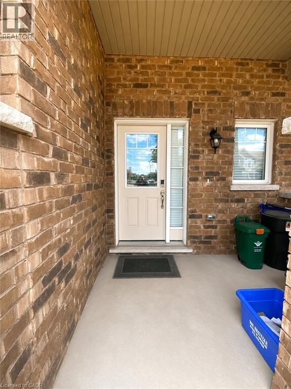 Property Photo: 78 Glenvista Drive Upper ON N2R 0E3