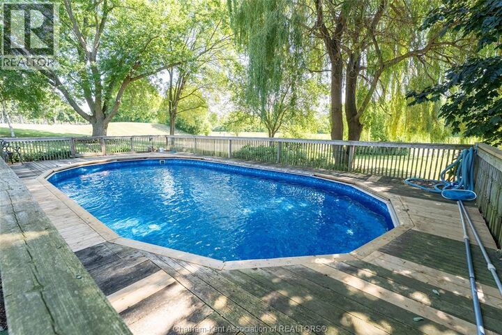 Property Photo:  299 Trerice Street East  ON N0P 1M0 