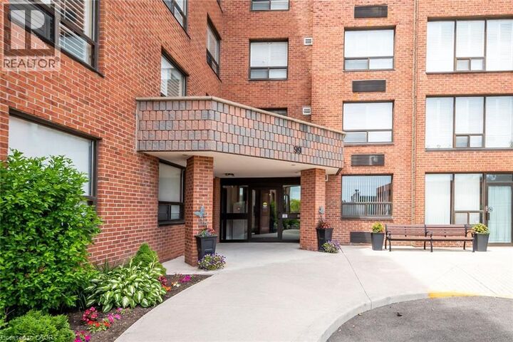 Photo de la propriété:  99 Donn Avenue 403  ON L8E 4Z9 