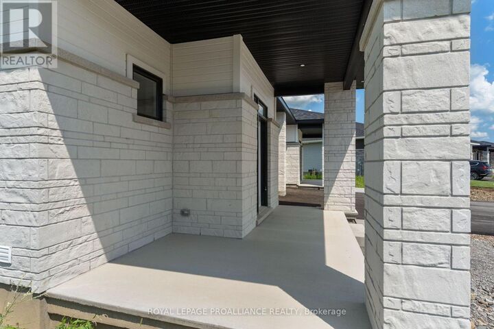 Property Photo: 1076 Moore Street ON K0E 0H2