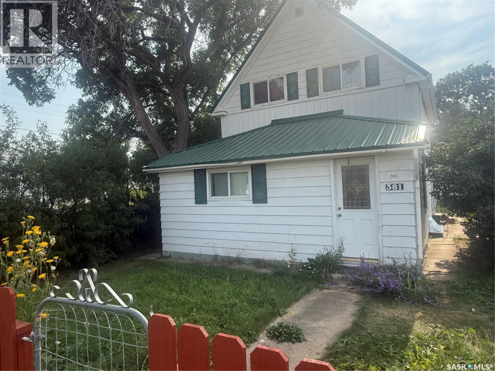 Property Photo:  381 Main Street  SK S0C 0K0 
