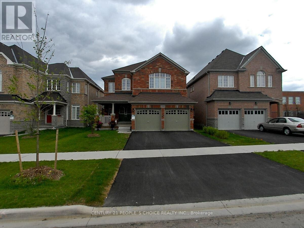 Property Photo: 3240 Tacc Drive ON L5M 0H3