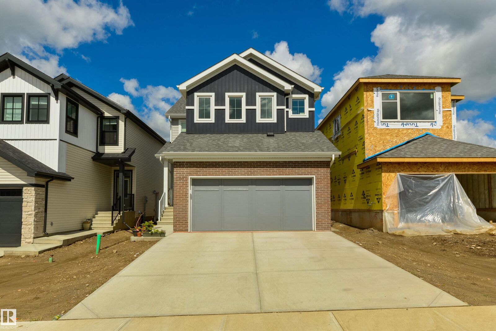 Property Photo:  6 Coulee Close  AB T8E 0B9 