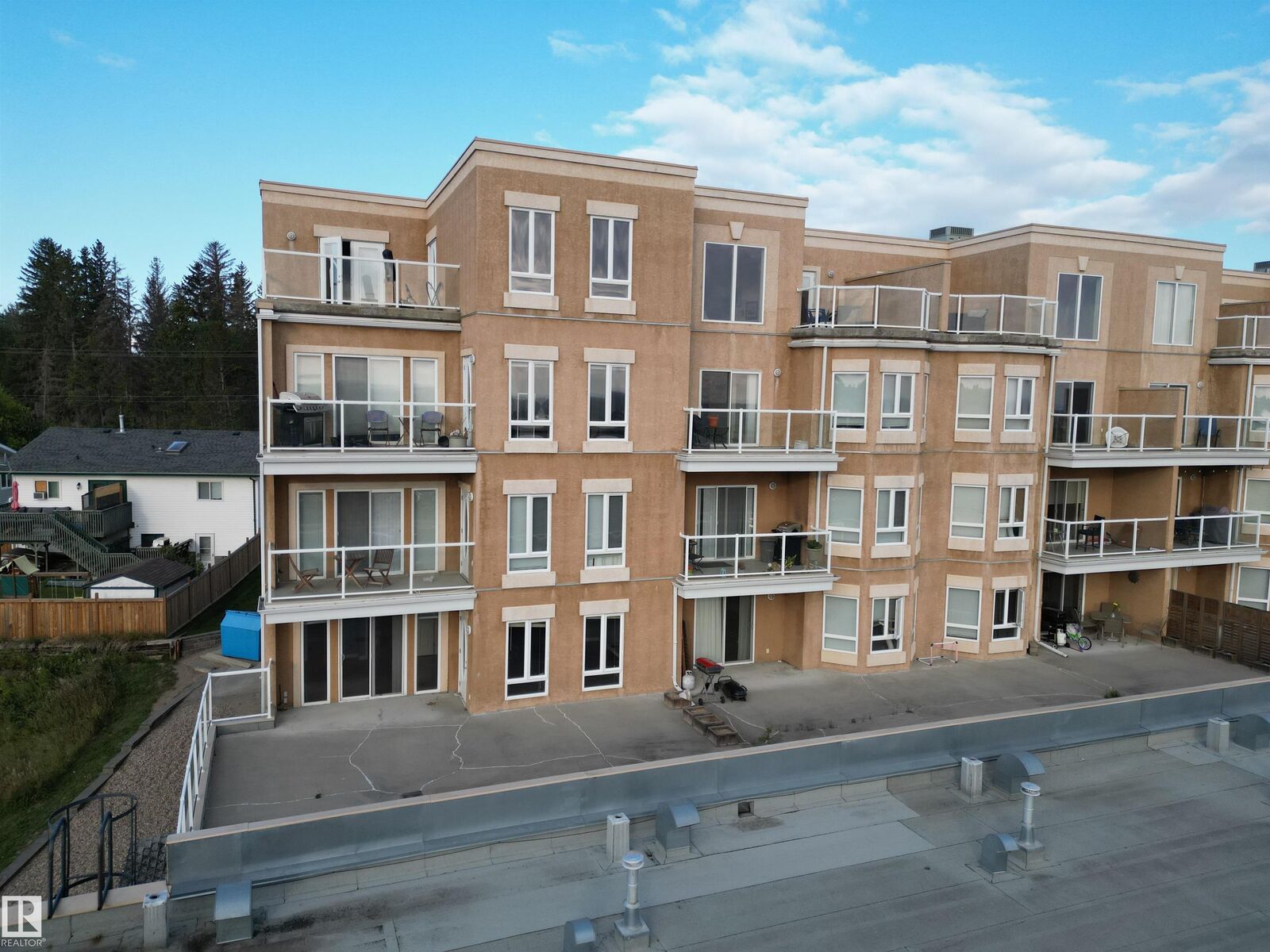 Property Photo: 802 12 Street 209 AB T9M 0A7