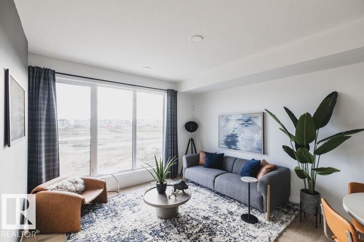 Property Photo:  5 Roseburn Trail  AB T8L 0A0 