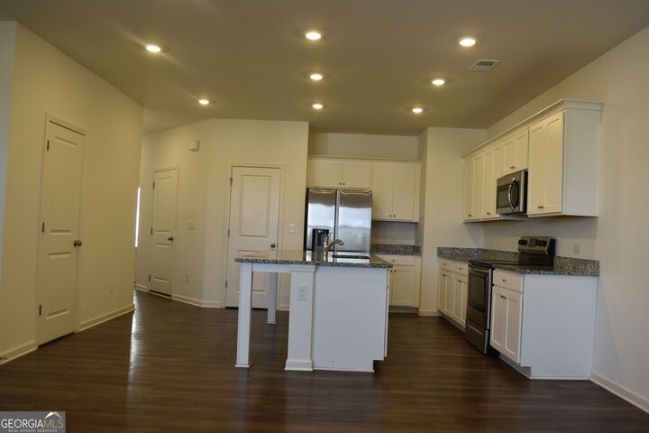 Property Photo:  190 Mission Boulevard  GA 30567 