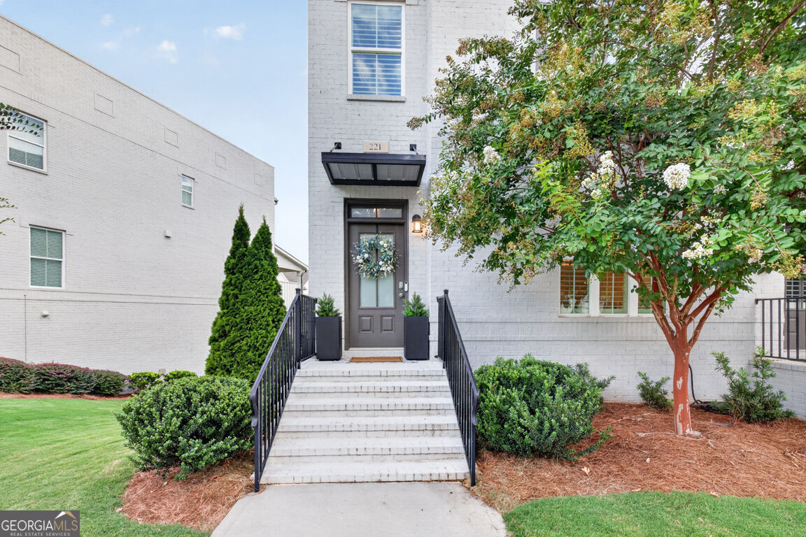 Property Photo: 221 Nash Street GA 30046