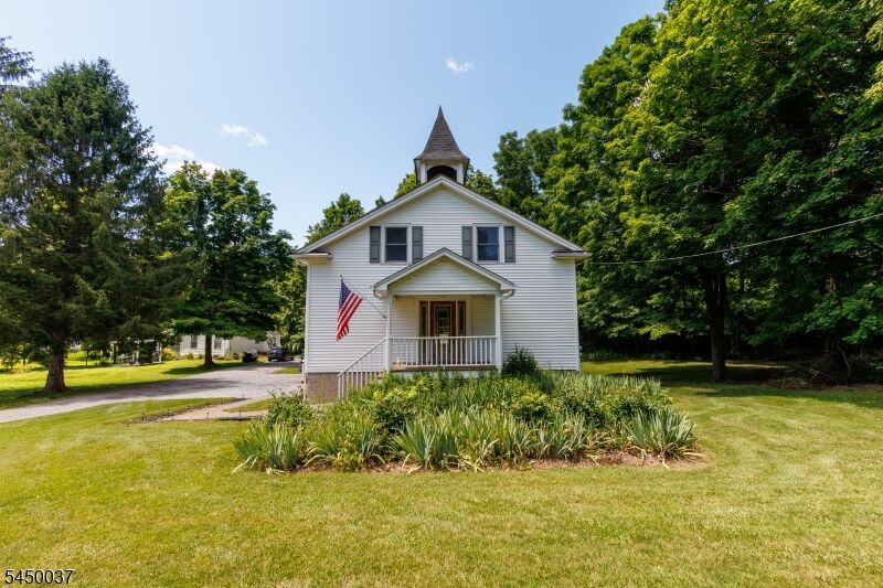 Property Photo:  7 Wolfs Corner Rd  NJ 07860 