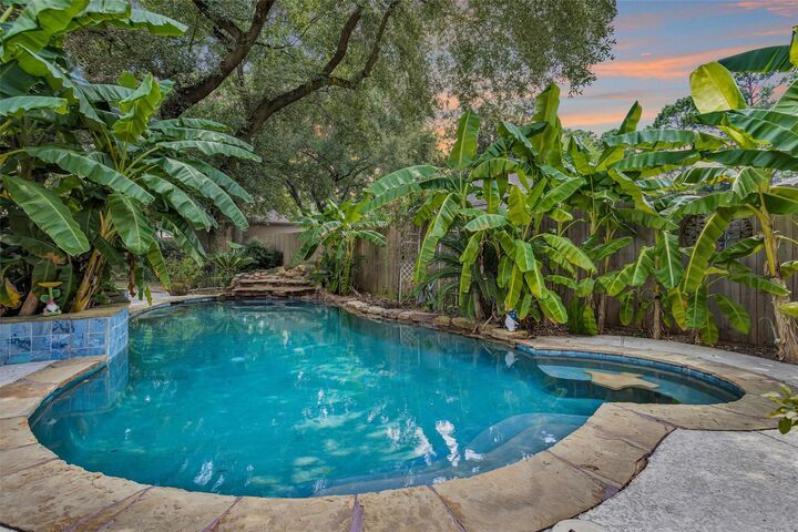 Property Photo: 6227 Rippling Hollow Drive TX 77379
