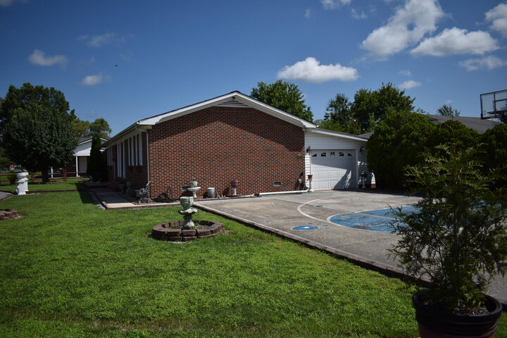 Property Photo:  926 Doncaster Avenue  KY 40965 