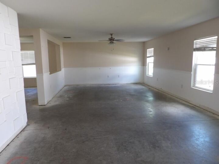 Property Photo: 11301 Brighton Knoll Loop FL 33579
