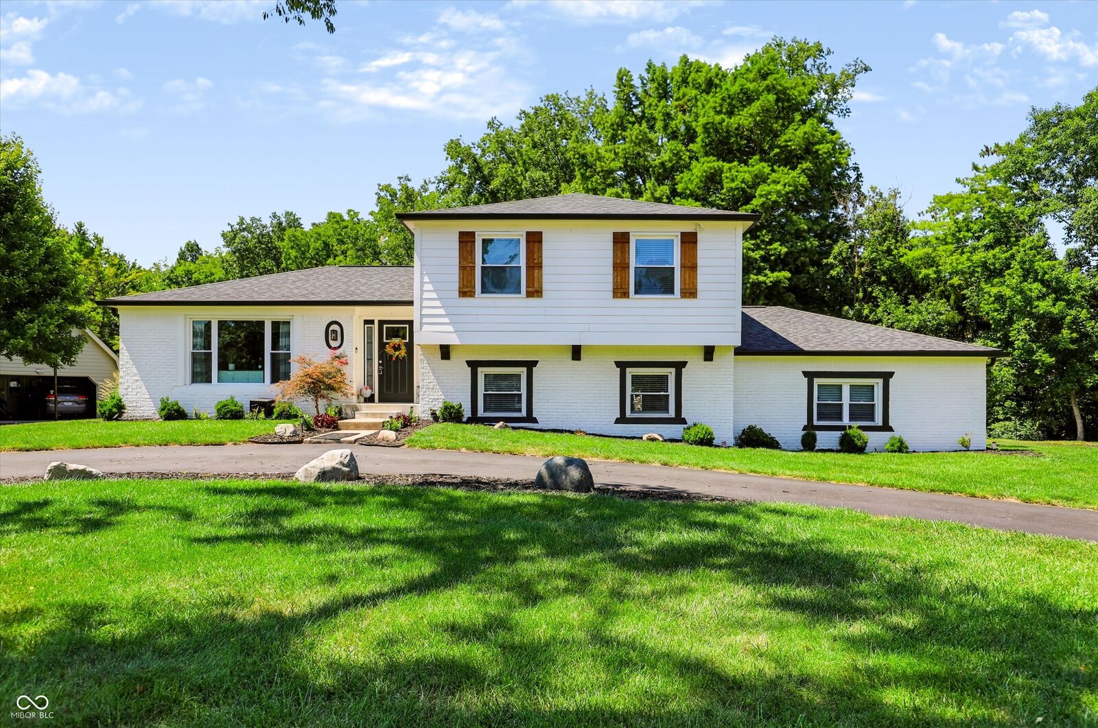 Property Photo: 11024 W Lakeshore Drive IN 46033