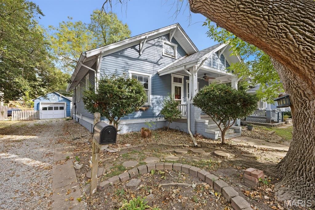 Property Photo:  808 Troy Road  IL 62025 